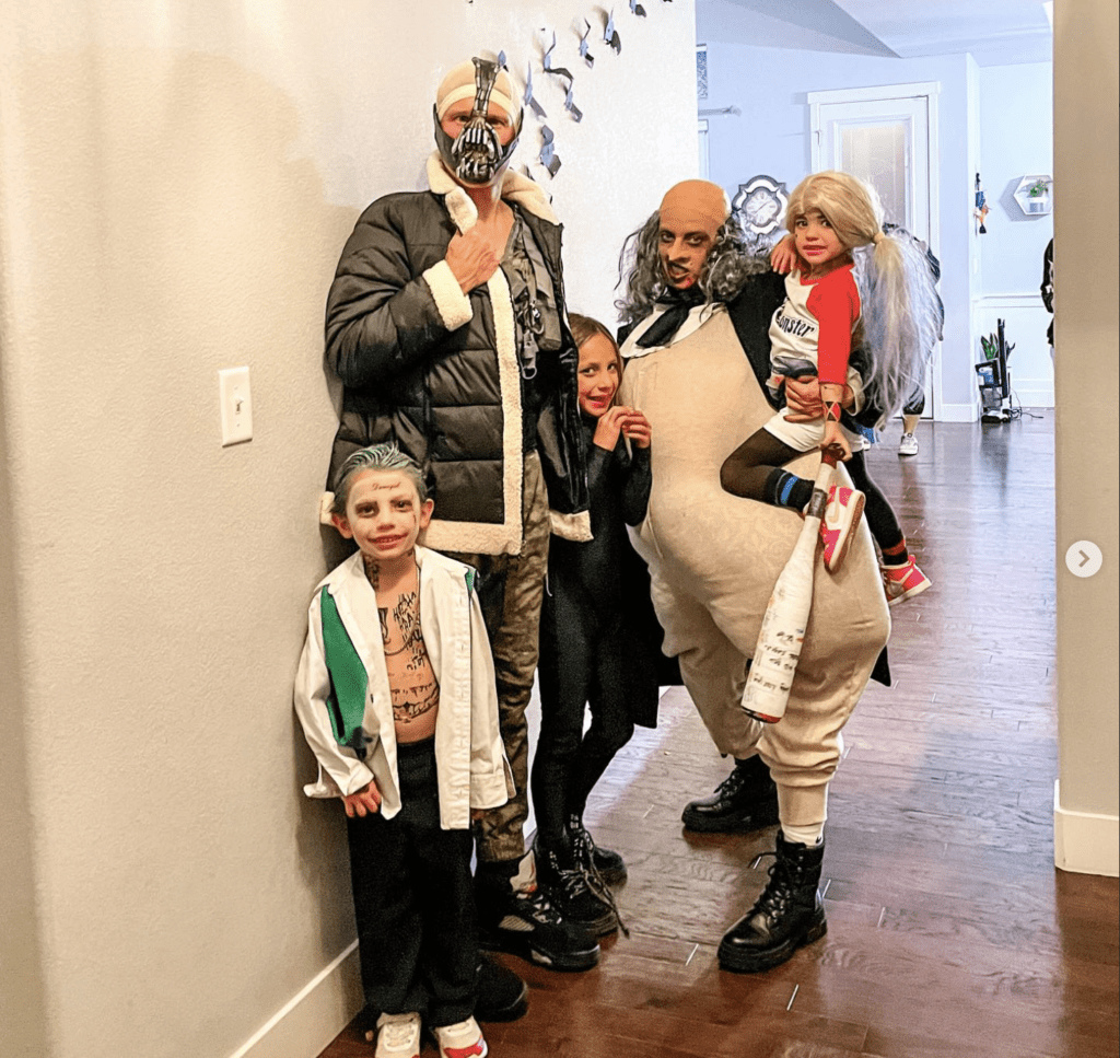 halloween costume ideas for family