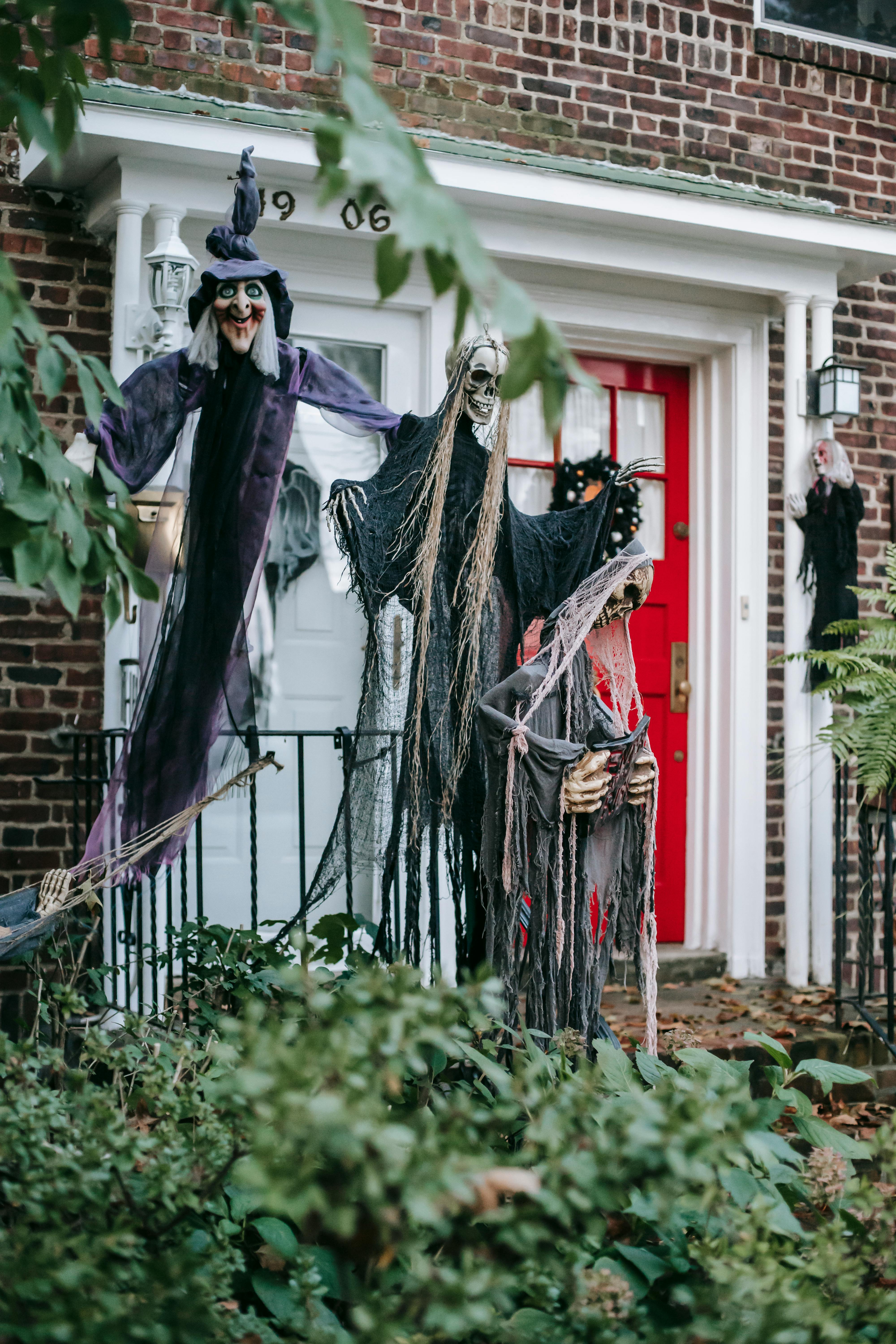 Cheap Halloween Decoration Ideas